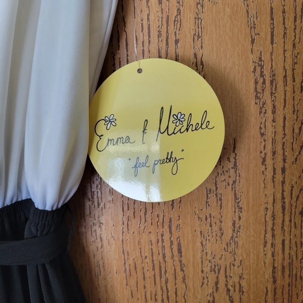 Emma & Michelle black & white V plunge neckline sleeveless jumpsuit S - Picture 3 of 8